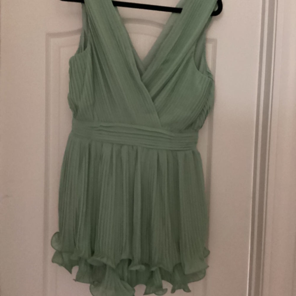 Sexy V-NECK ROMPER (Light Geen) - Picture 7 of 8